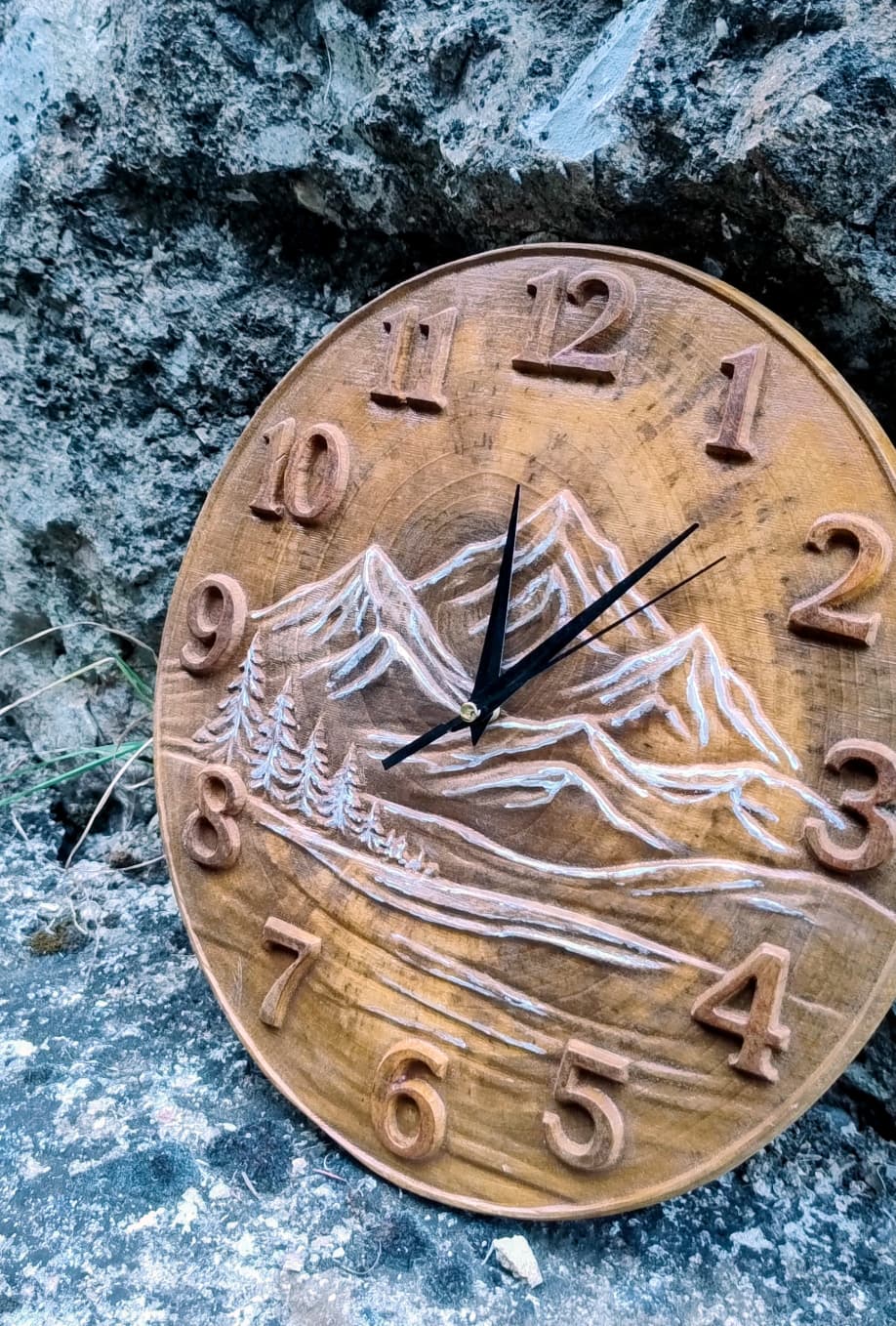 Reloj de madera natural 159