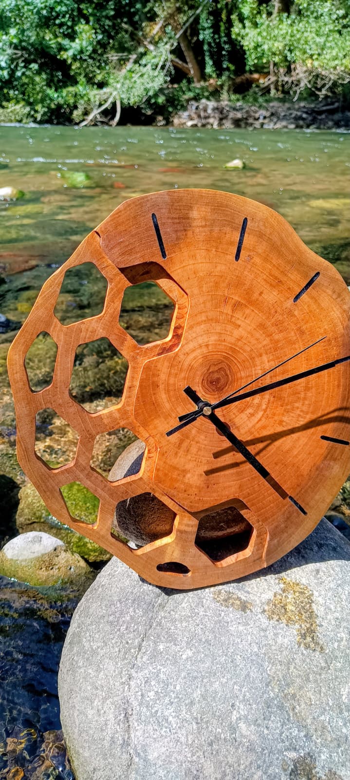 Reloj de madera natural 164