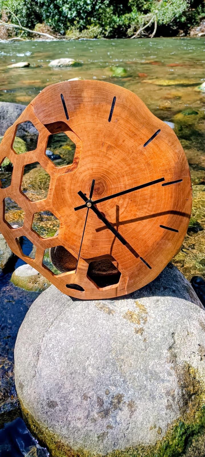 Reloj de madera natural 164