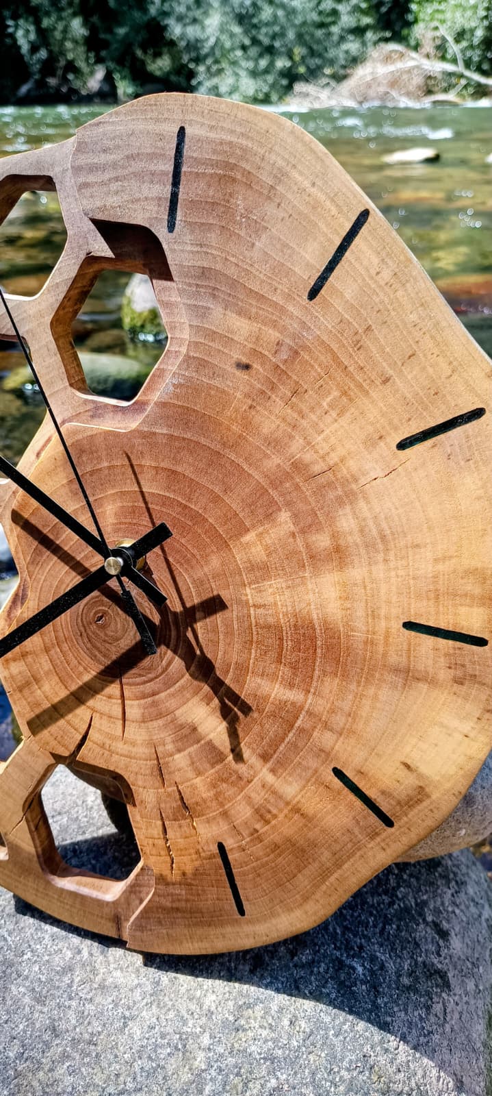 Reloj de madera natural 163